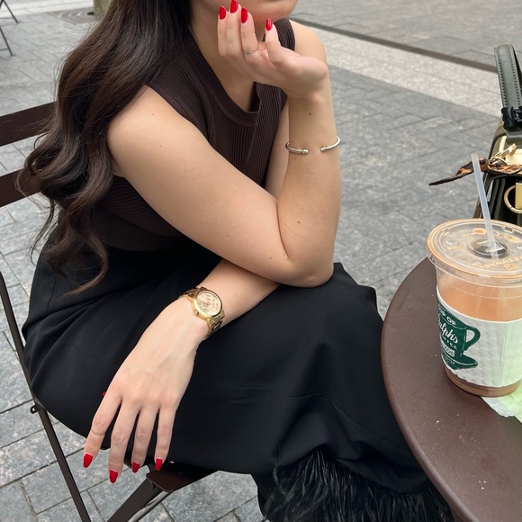 Burberry gold watch - Picture 4 of 5